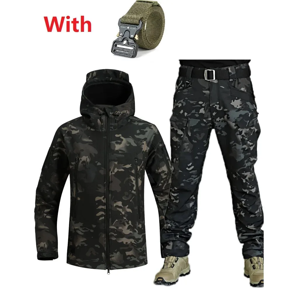 Outdoor Shark Skin Warmth Set Camo Plush Thickened Coat Autumn/Winter Racing Two Piece Set