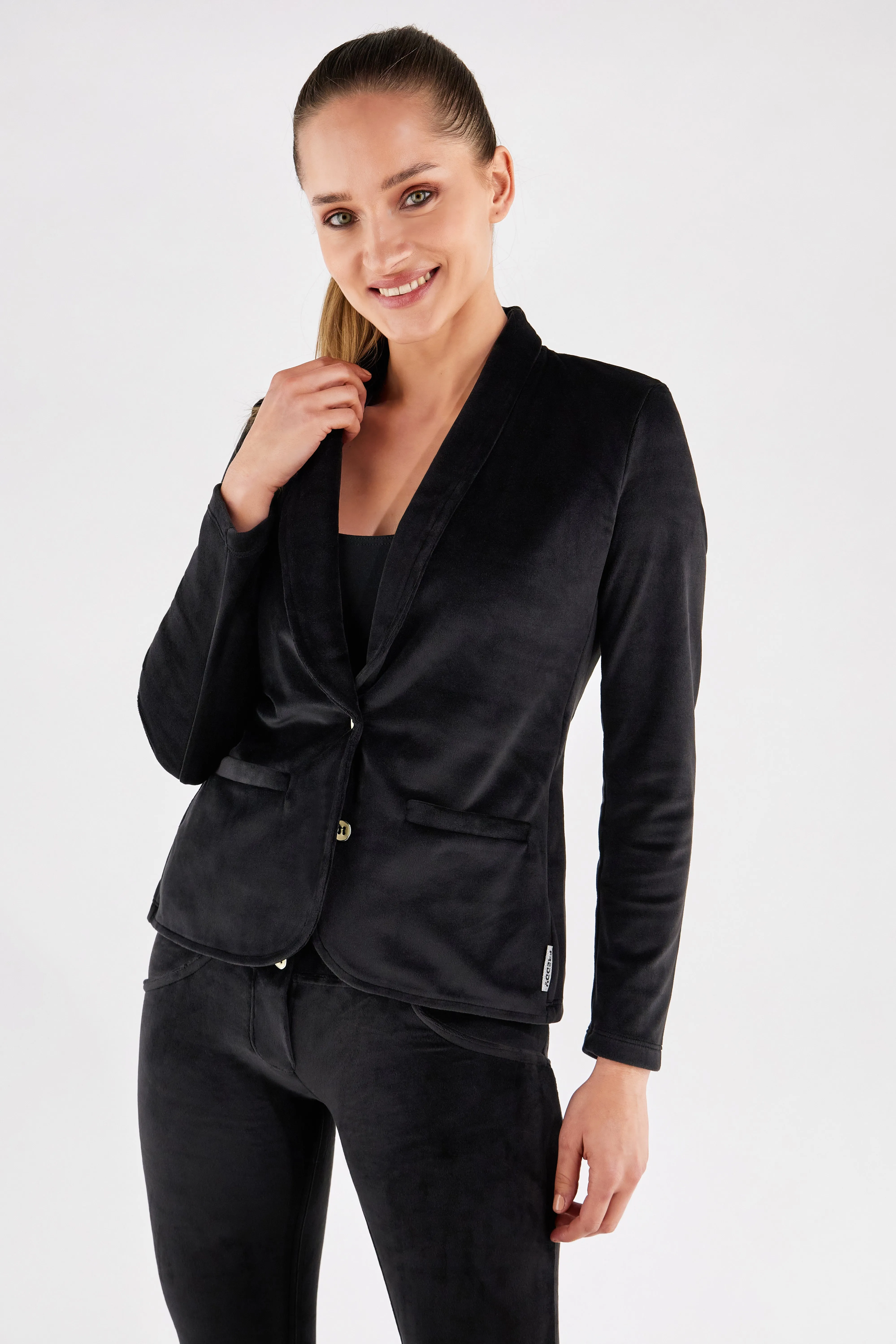 (S0WWTK3-N) Black WR.UP® Velvet Tracksuit met BLAZER & WR.UP® Velvet Pant