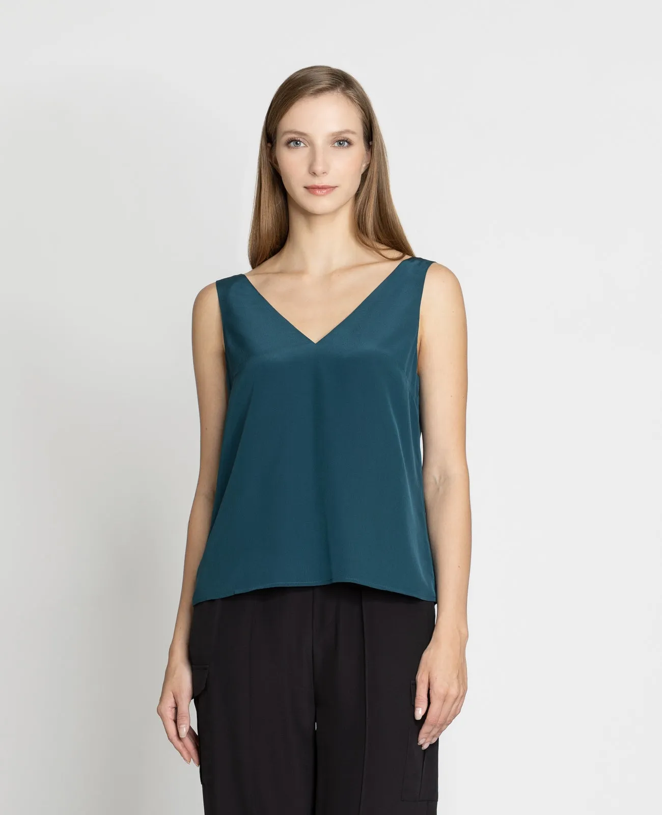 Silk Signature V-neck Tank