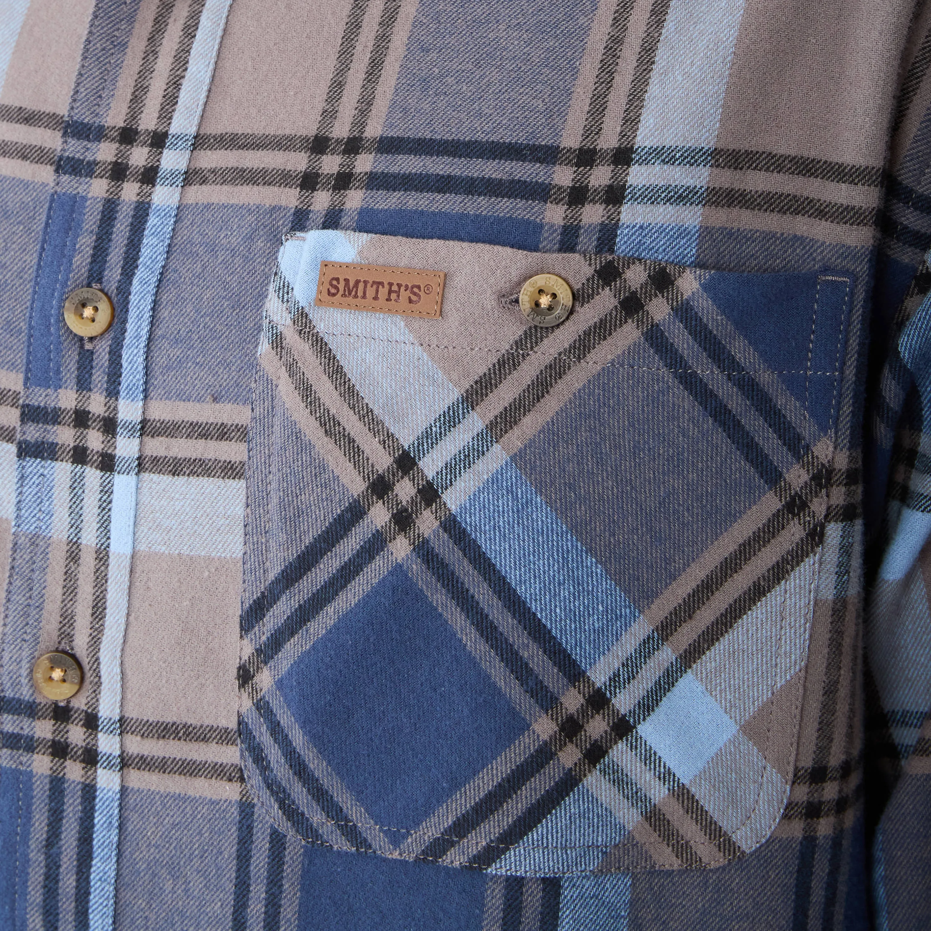 TWO-POCKET BUTTON DOWN FLANNEL SHIRT